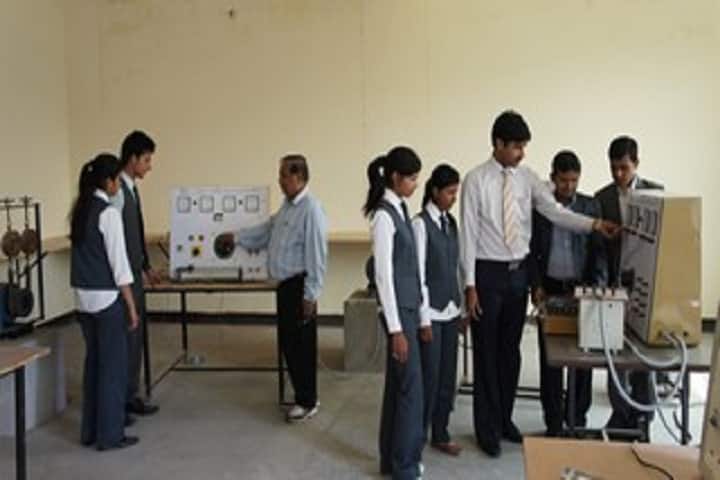Naraina College of Management, Kanpur campus photo 4