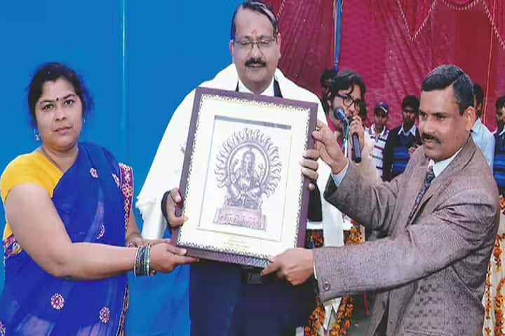 Jeevanlal Kamala Devi Kanya College, Kheri campus photo 3