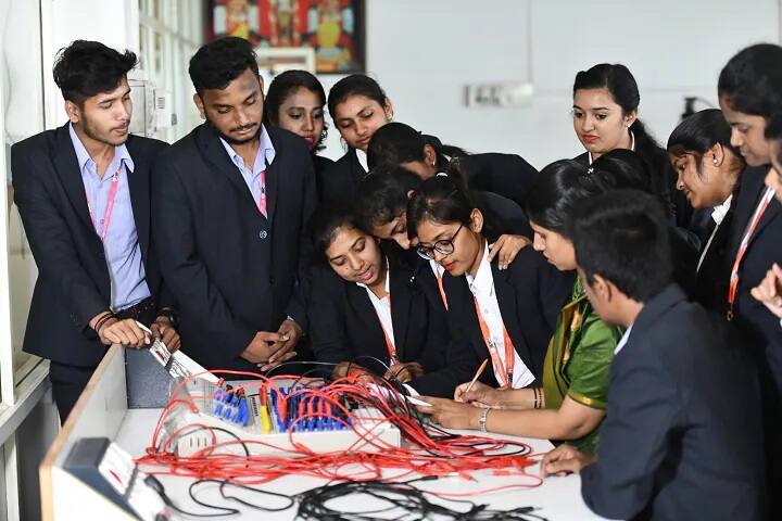 GSSS Simha Subbamahalakshmi First Grade College, Mysore campus photo 5