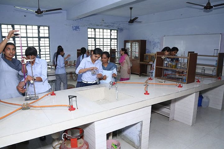 Guru Harkrishan Girls College, Phallewal Khurd campus photo 2