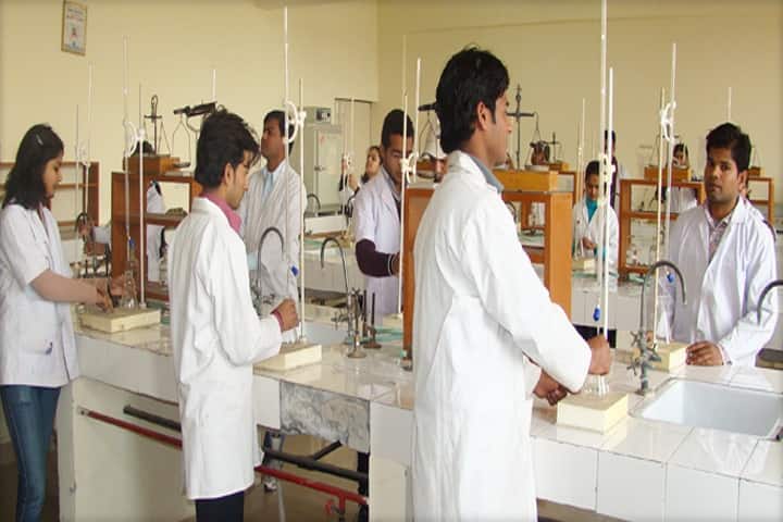 Lloyd Institute of Management and Technology, Greater Noida campus photo 5