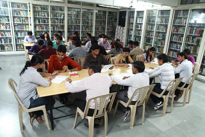 L J Institute of Management Studies, Ahmedabad campus photo 3