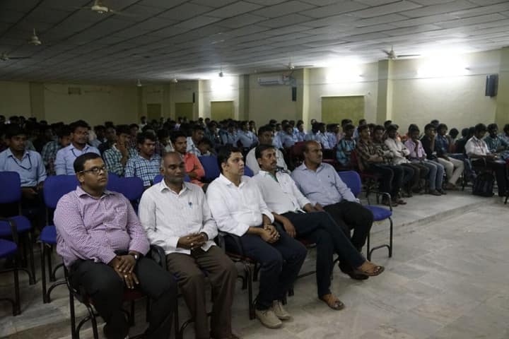 Sri Chundi Ranganayakulu Engineering College, Guntur campus photo 2