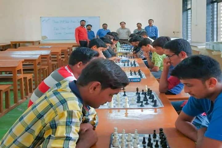 Shree MP Shah Arts and Science College, Surendranagar campus photo 2
