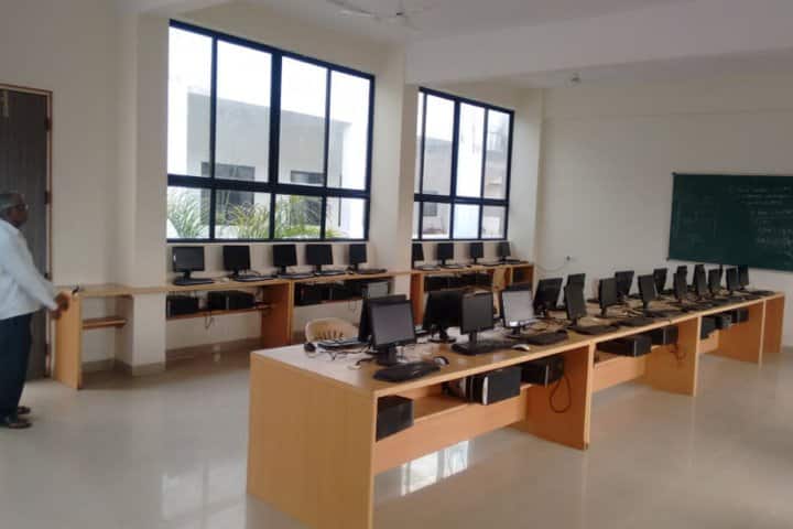 Oxford Polytechnic, Hubli campus photo 3