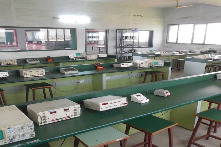 Nigama Engineering College, Karim Nagar campus photo 6