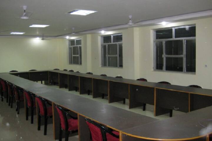 Heeralal Yadav Institute of Technology and Management, Lucknow campus photo 3