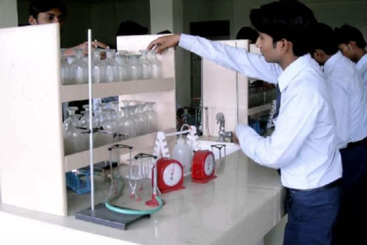 Heeralal Yadav Institute of Technology and Management, Lucknow campus photo 6