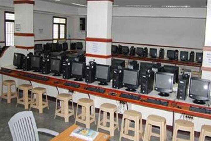 Mekapati Rajamohan Reddy Institute of Technology and Science, Nellore campus photo 5
