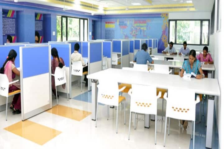 Kishori Lal PG College, Allahabad campus photo 6