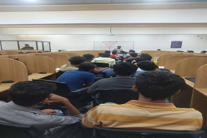 Indian Red Cross Society, New Delhi campus photo 6