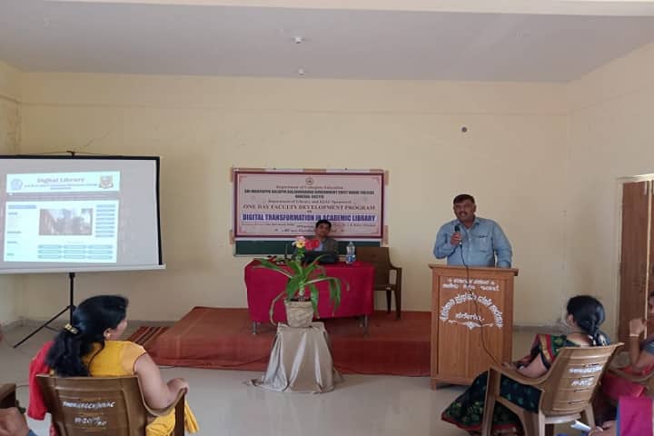 Sri Mariyappa Balappa Kalakonnavar Government First Grade College, Naregal campus photo 2