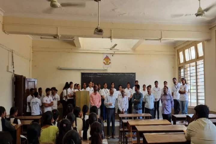 Karnataka University, Post Graduate Centre, Karwar campus photo 4