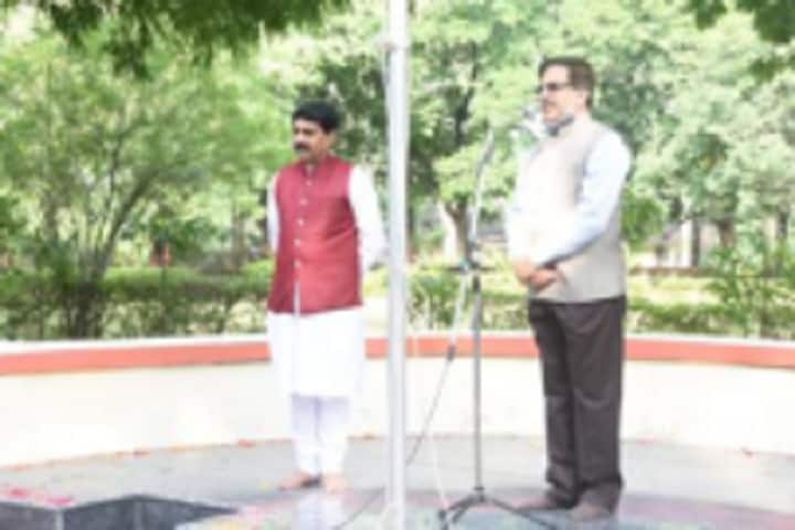 University Institute of Computer Science and Applications, Rani Durgavati Vishwavidyalaya, Jabalpur campus photo 4