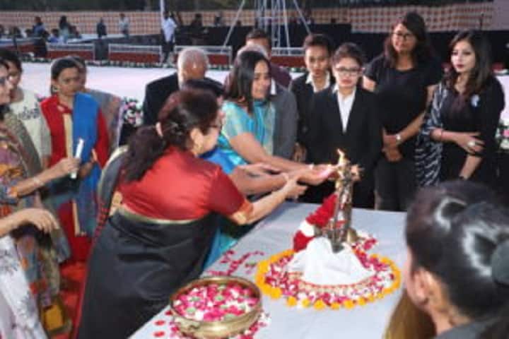 Sheth PT Mahila College of Arts and Home Science, Surat campus photo 5