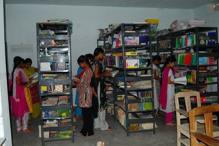 Rajamahendri College for Women, Rajahmundry campus photo 2