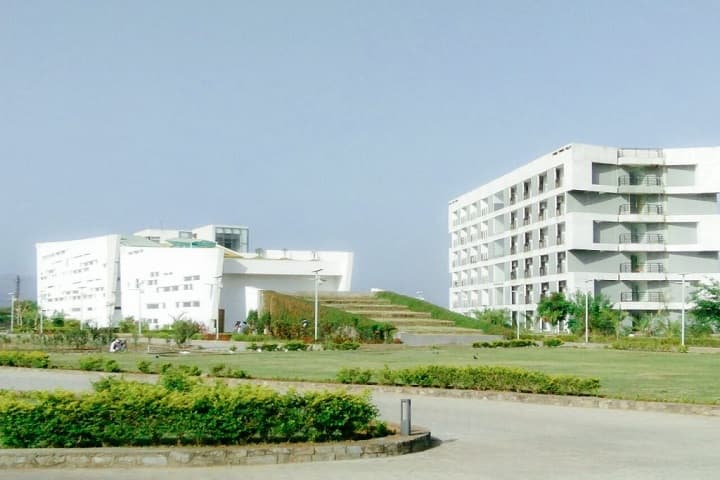 Uttam Prakash Agarwal College of Commerce and Economics, Abu Road campus photo 2