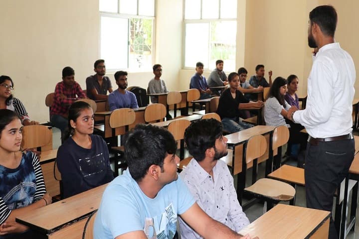 Christ College, Rajkot campus photo 6