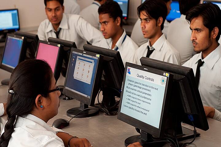 Maharaja Institute of Management and Technology, Gwalior campus photo 3