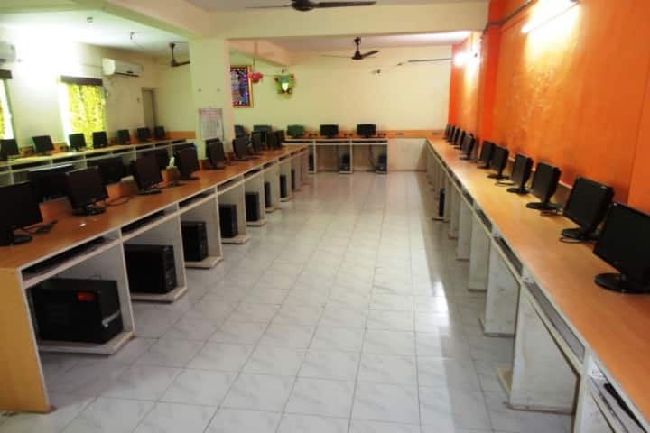 National Computer College, Jamnagar campus photo 4
