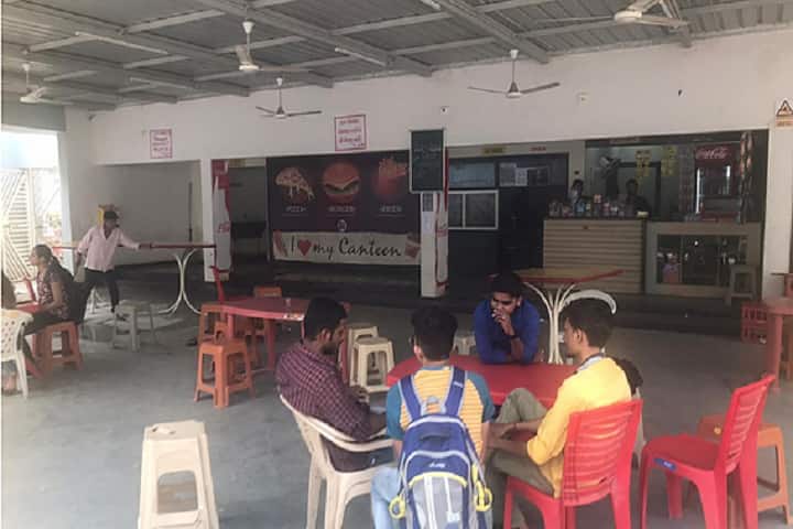 Anand College of Education, Anand campus photo 2