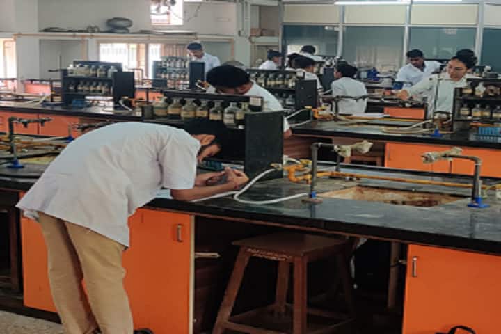 Shri VZ Patel Commerce College, Anand campus photo 3
