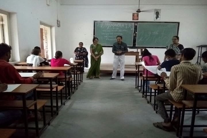 LR Valia Arts and PR Mehta Commerce College, Bhavnagar campus photo 2