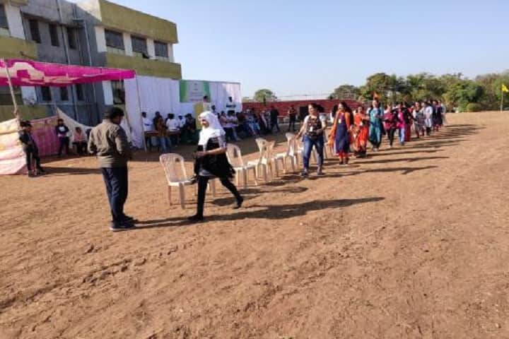 Grow More Institute of Science, Himatnagar campus photo 4