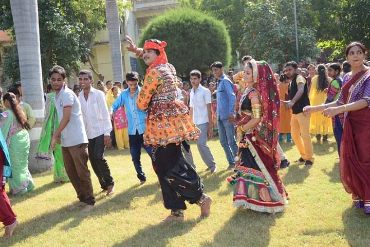 Shree Kaljibhai R Katara Arts College, Shamlaji campus photo 3