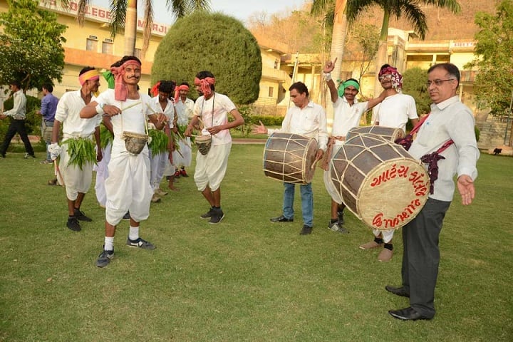 Shree Kaljibhai R Katara Arts College, Shamlaji campus photo 4