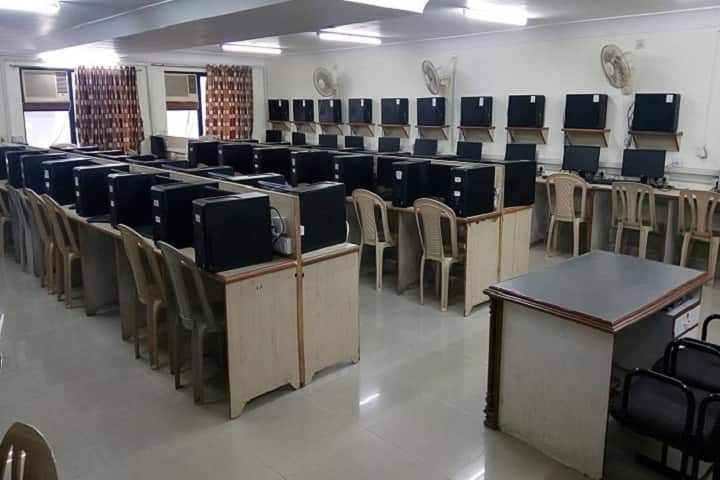 LJ Institute of Business Administration, Ahmedabad campus photo 2