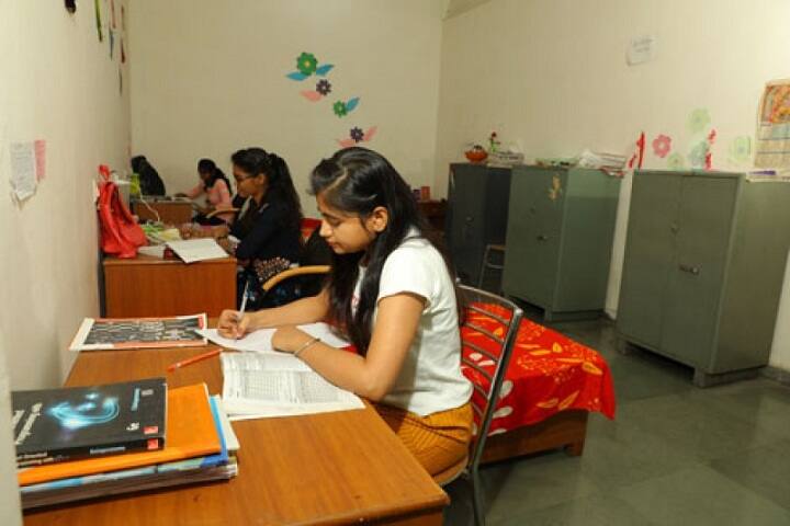 KLE Society's College of Business Administration, Hubli campus photo 5