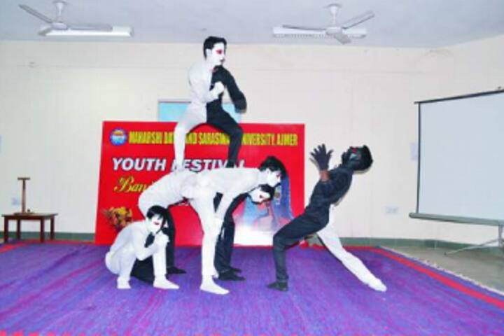 Night College of Art and Commerce, Ichalkaranji campus photo 5