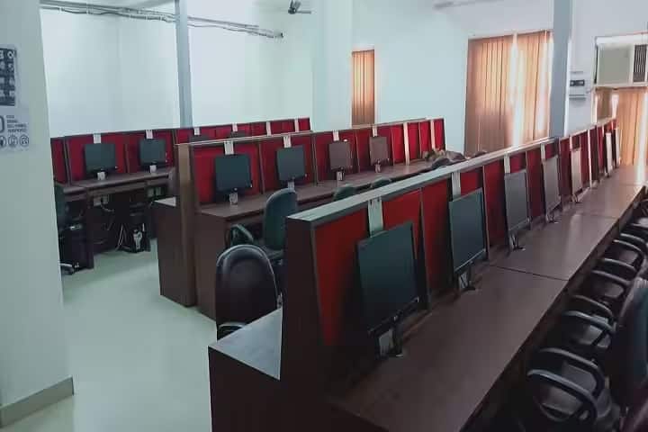 Kamal Institute of Higher Education and Advance Technology, New Delhi campus photo 5
