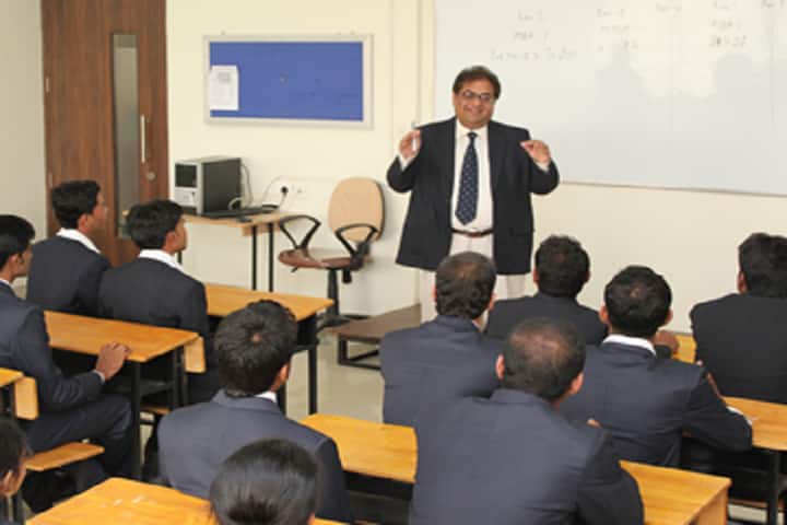 Lotus Business School, Pune campus photo 3
