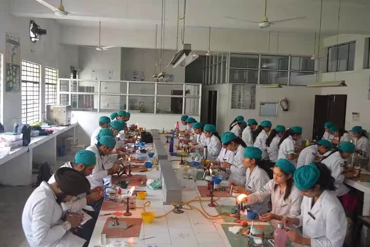 Bhojia Dental College and Hospital, Solan campus photo 3