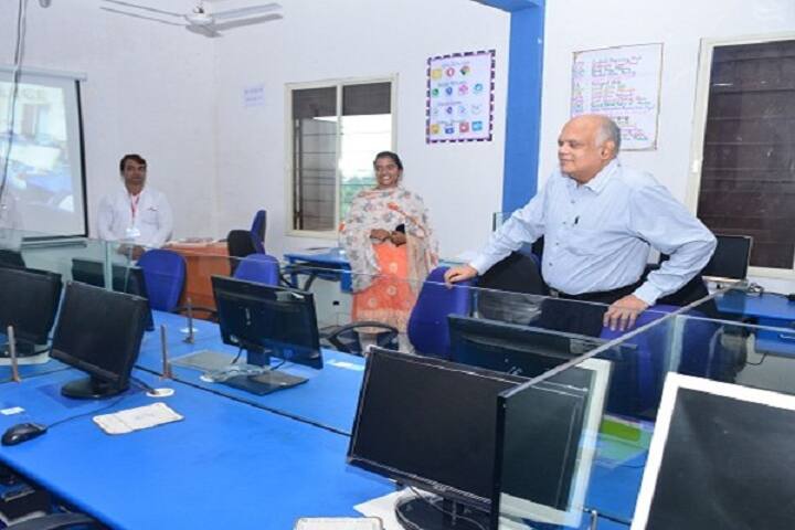 Government College, Sanawad campus photo 5