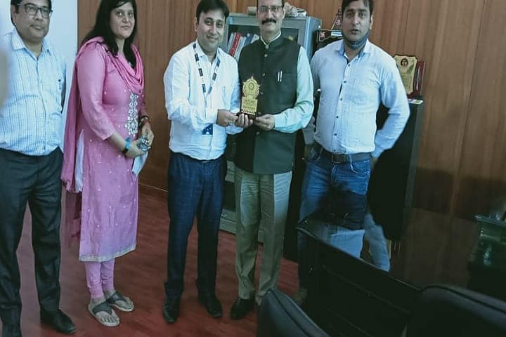 Lloyd College of Engineering, Greater Noida campus photo 2