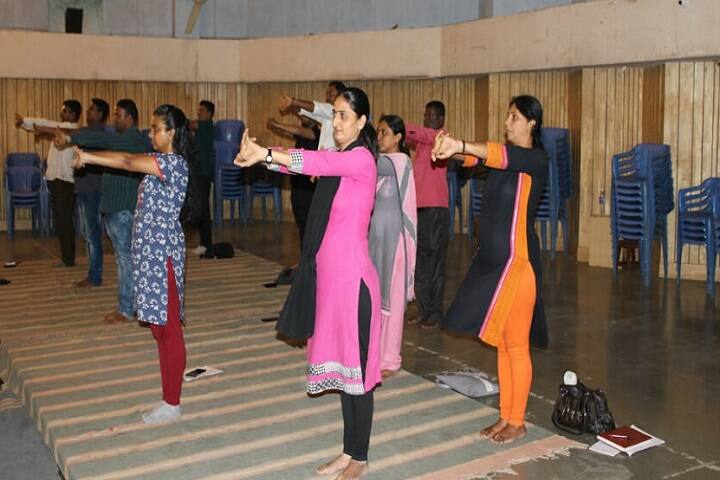 MES Night College of Arts and Commerce, Pune campus photo 6