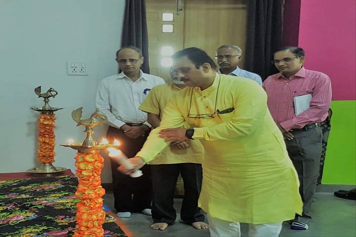 Nashik Shikshan Prasarak Mandal's Arts and Commerce Mahavidyalaya, Igatpuri campus photo 5