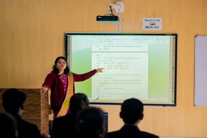 Lal Bahadur Shastri Institute of Management and Development Studies, Lucknow campus photo 2