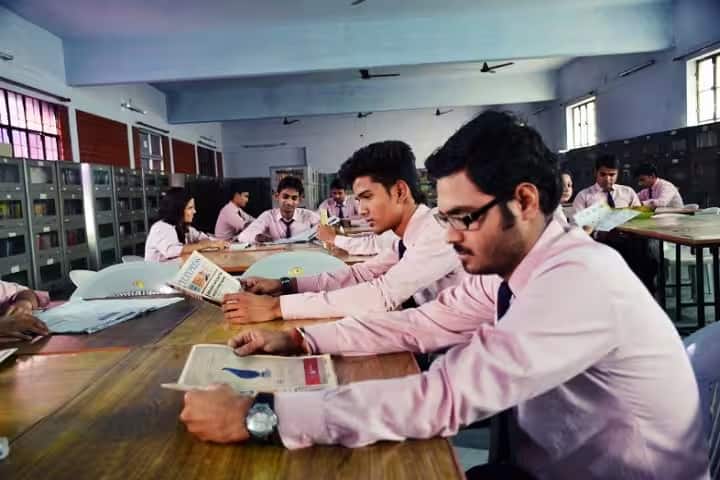 Lal Bahadur Shastri Institute of Management and Development Studies, Lucknow campus photo 6