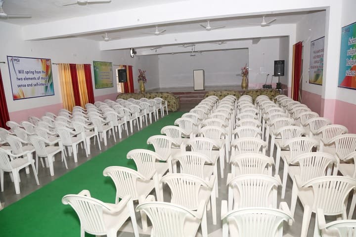 Modern College, Jhansi campus photo 5