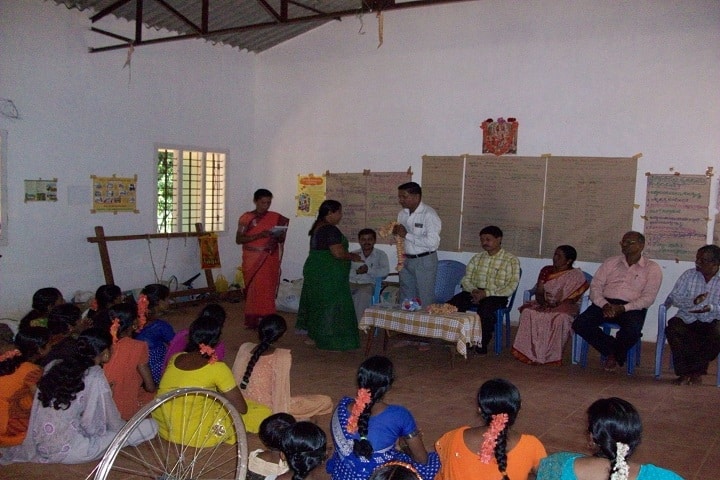Karnataka Handloom Technical Institute, Gadag campus photo 3