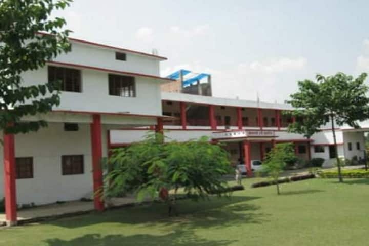 Khaitanji Law College, Sitapur campus photo 2