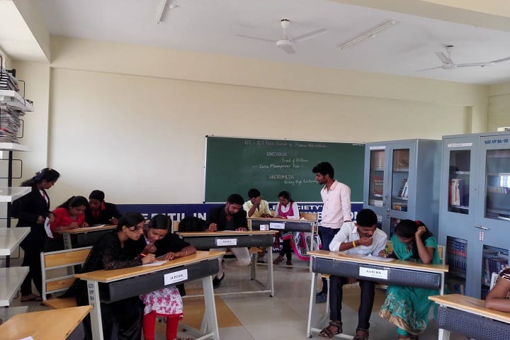 KLE Society's KF Patil Institute of Business Administration, Ranebennur campus photo 5