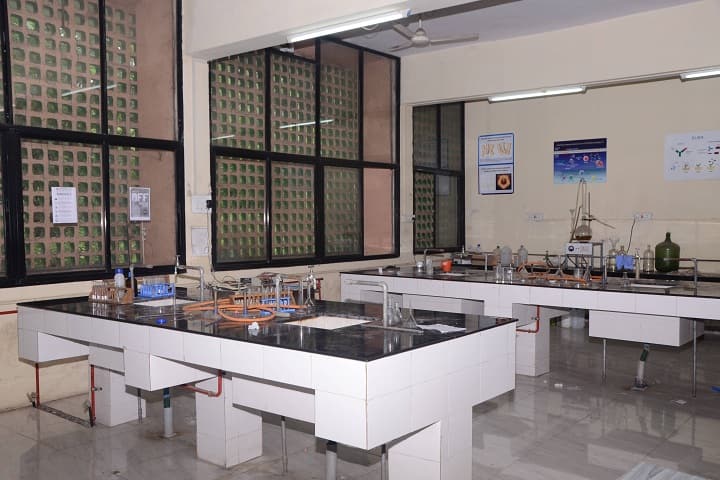 BPHE Society's Ahmednagar College, Ahmednagar campus photo 2