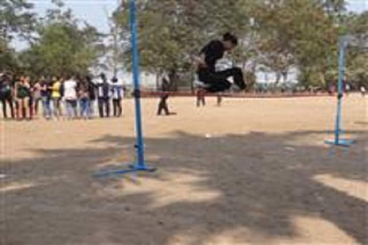 Shree JB Dharukawala Mahila Arts College, Surat campus photo 4