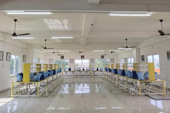 Raniganj Institute of Medical Science, Bardhaman campus photo 3