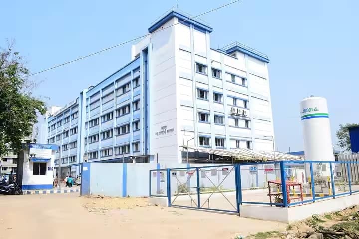 Prafulla Chandra Sen Government Medical College and Hospital, Hooghly campus photo 2
